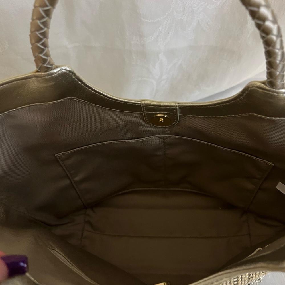Talbots silver rattan handbag with leather trim and handles - Picture 5 of 11